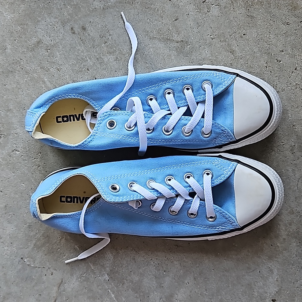 Converse All Star tennis shoes
